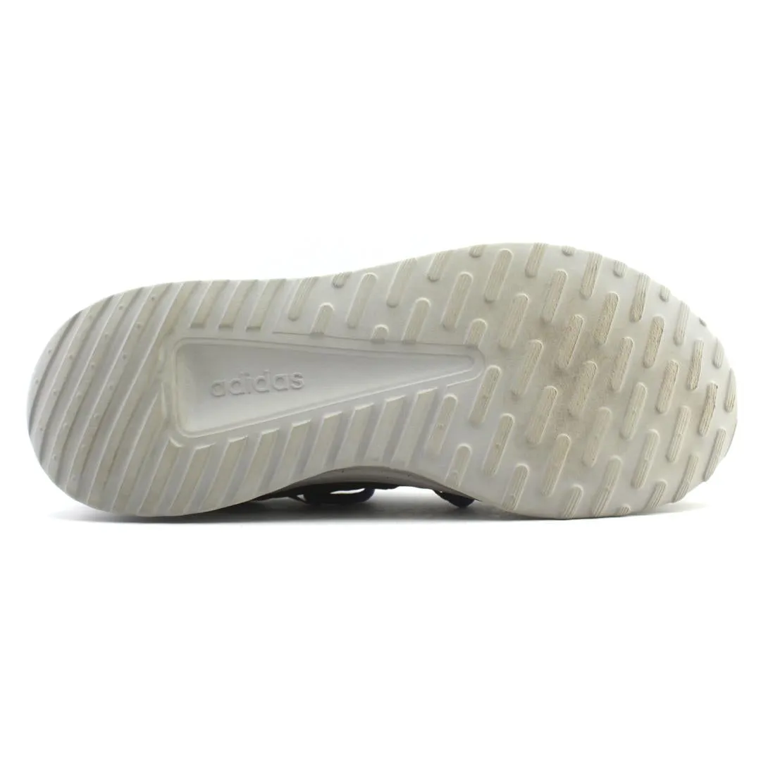 ADIDAS  UNIVERSAL LITE RACER