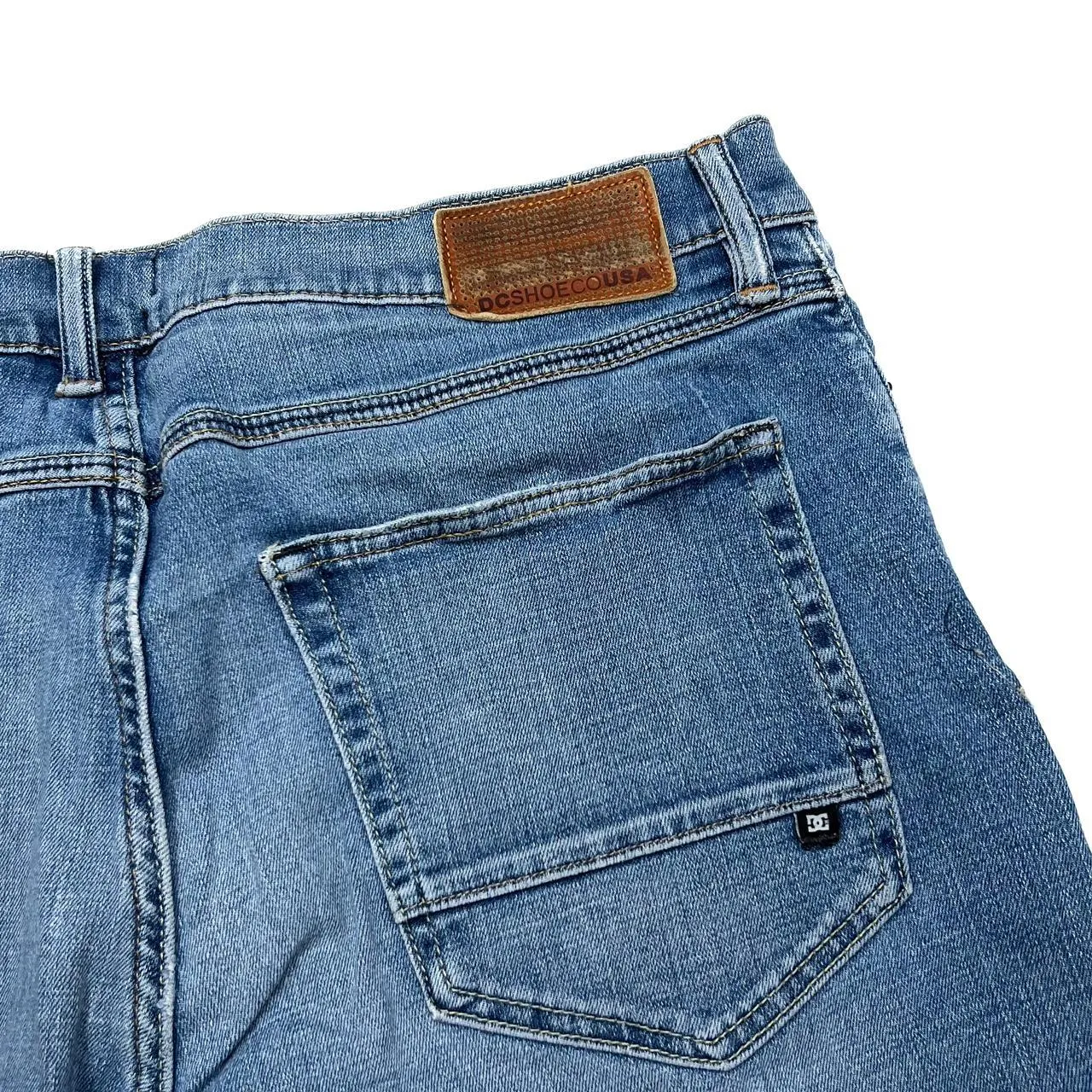 DC SHOES CO “Straight” Classic Skater Straight Leg Denim Jeans
