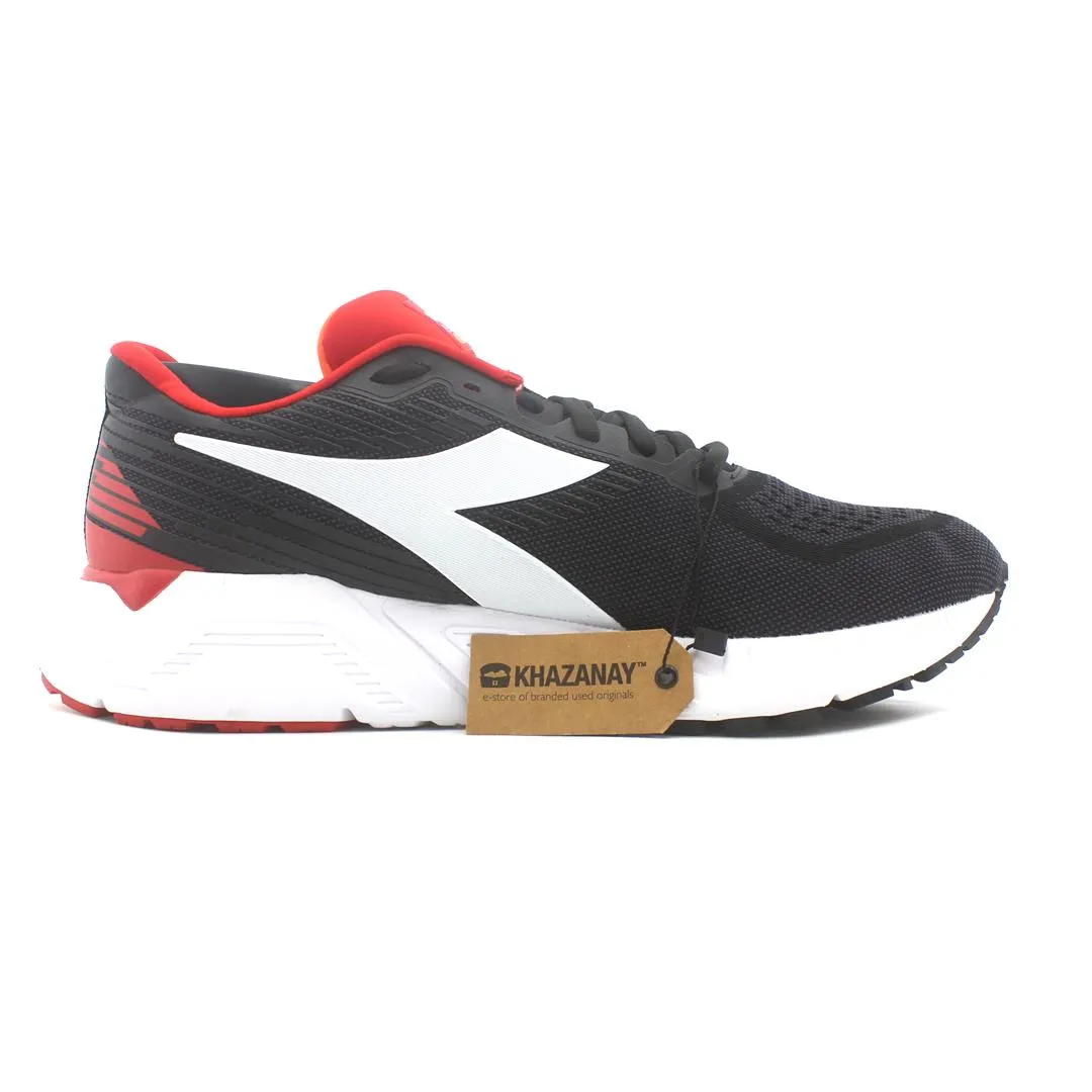 DIADORA BLUSHIELD MYTHOS VIGORE