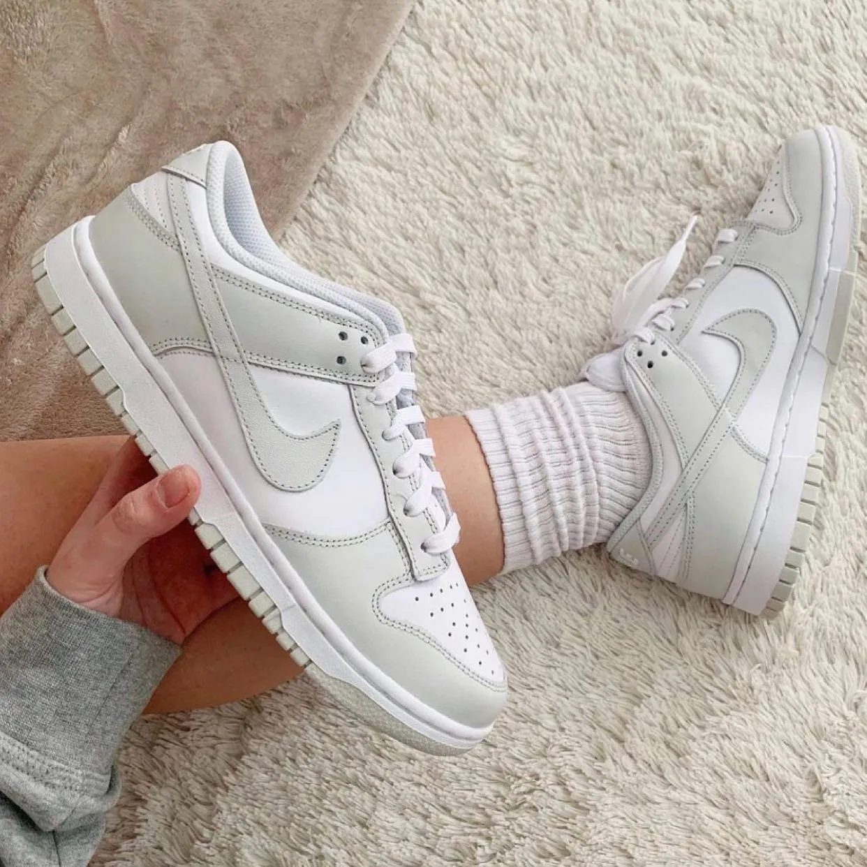 Nike Dunk low Photon Dust