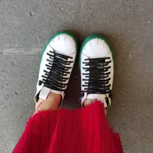 Ribbed white leather green sole sneakers