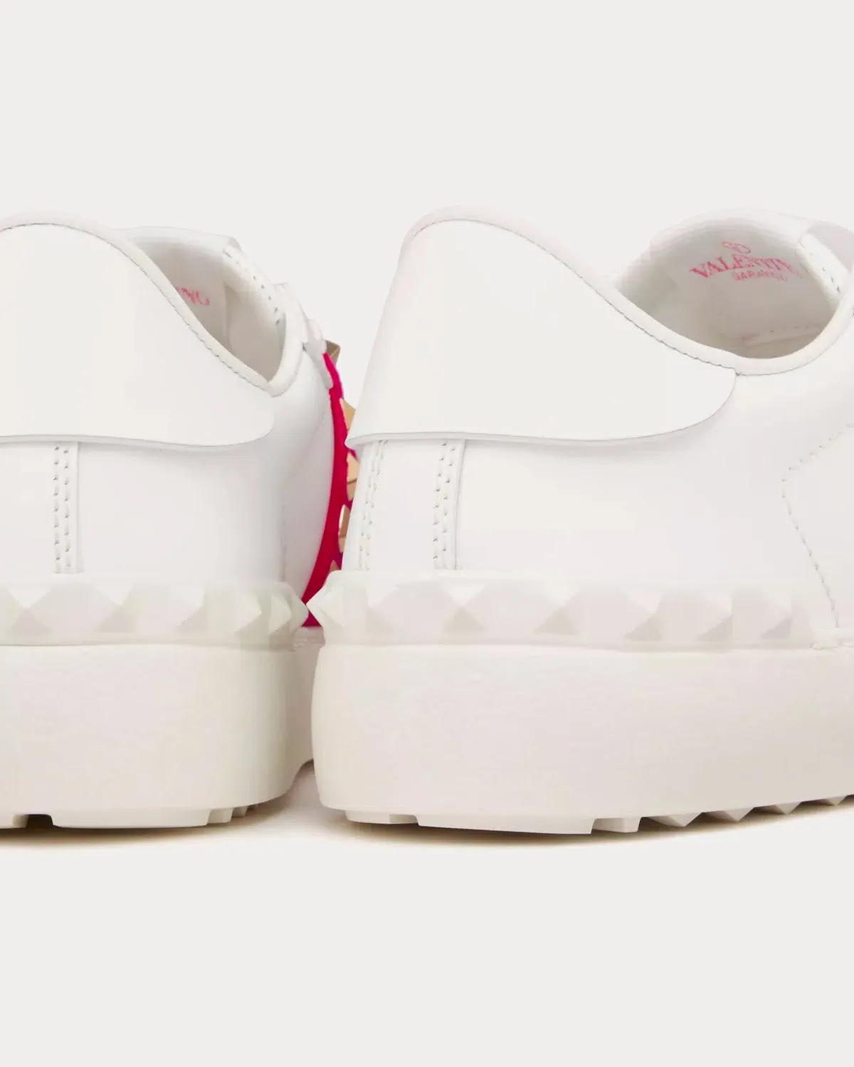 Rockstud Untitled Calfskin with Velvet Band White / Pink Orchid Low Top Sneakers