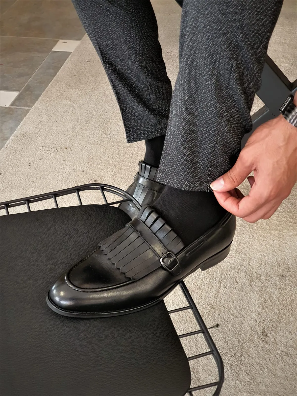 Royale Sardinelly Buckle Detailed Black Leather Shoes