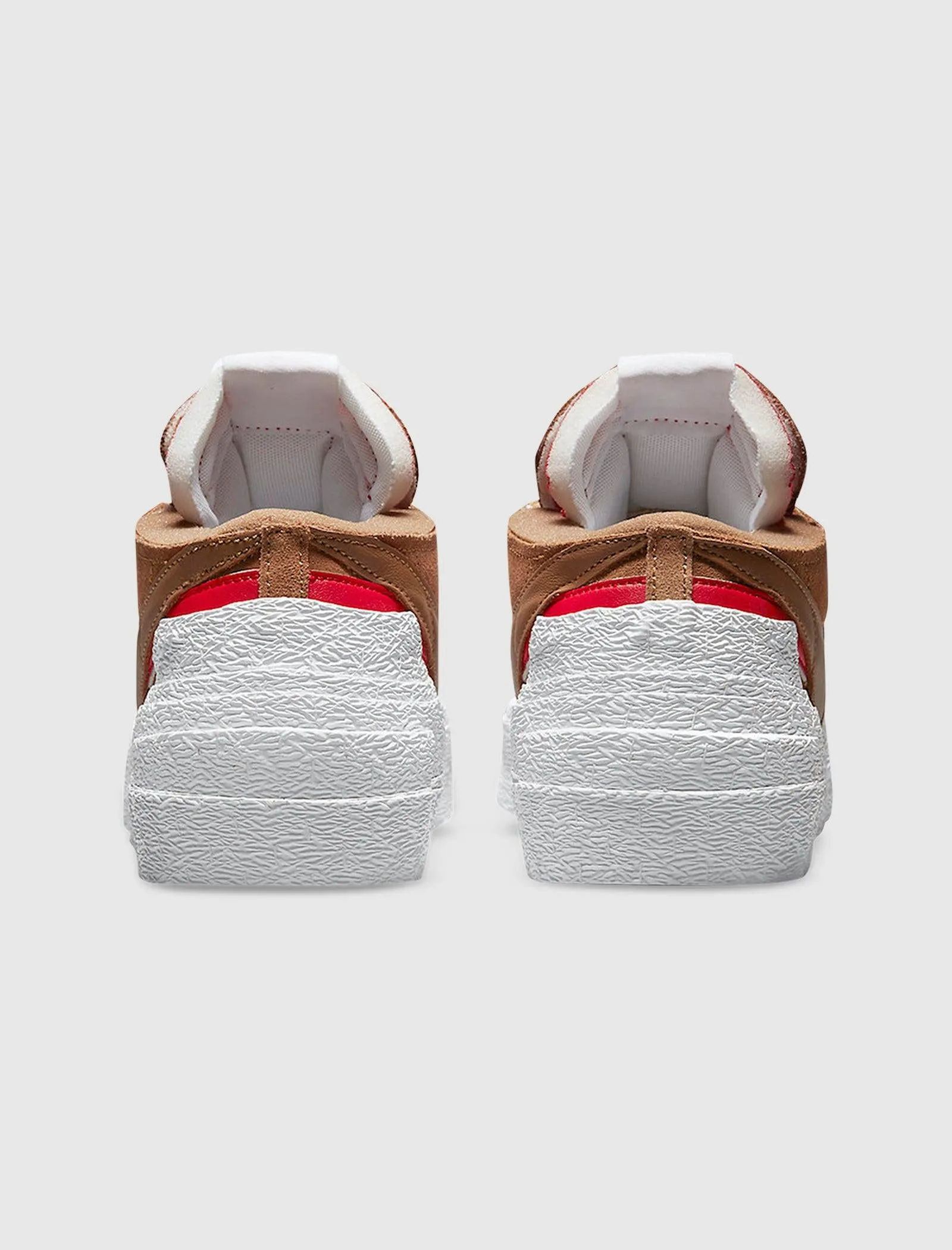 SACAI BLAZER LOW "BRITISH TAN"