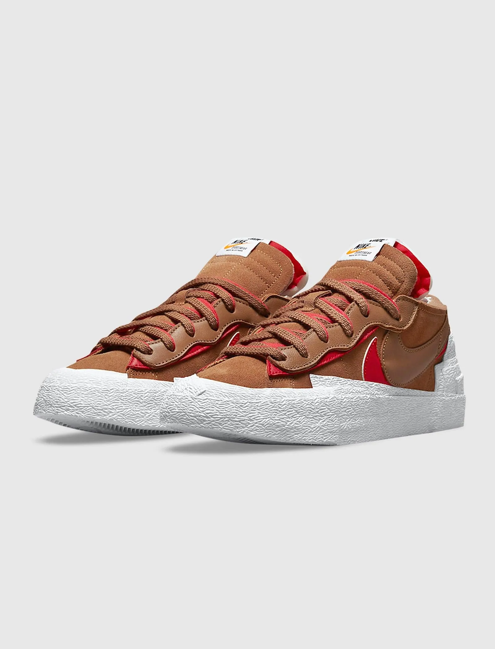 SACAI BLAZER LOW "BRITISH TAN"
