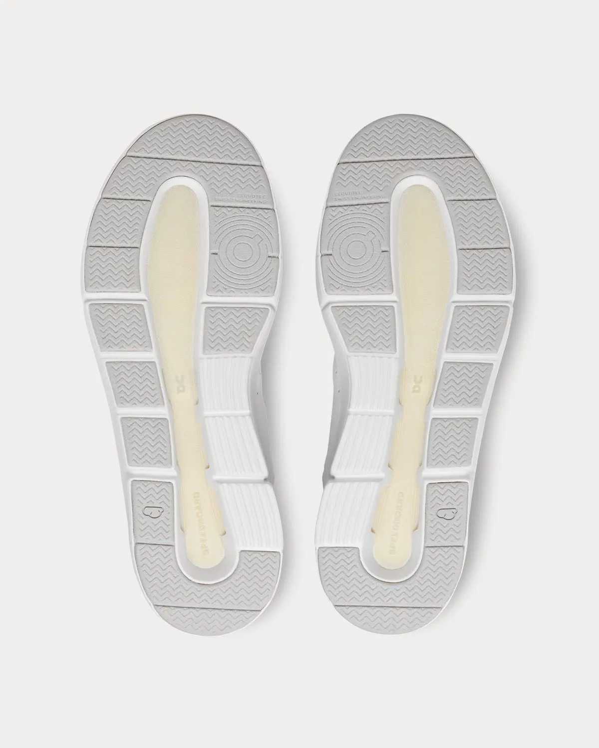 The Rodger Advantage White / Tempest Low Top Sneakers